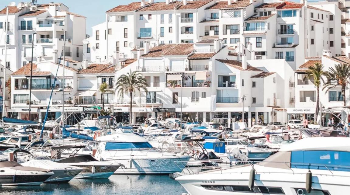 Increible Bajo Con Jardin Y Piscina - Puerto Banus Appartamento *