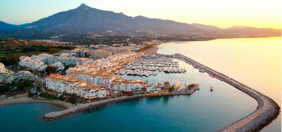 Appartamento Increible Bajo Con Jardin Y Piscina - Puerto Banus *